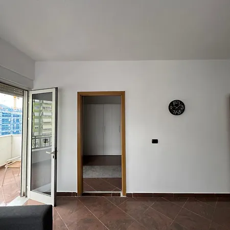 Denny'S Apartment At Blloku Tirana Exterior photo